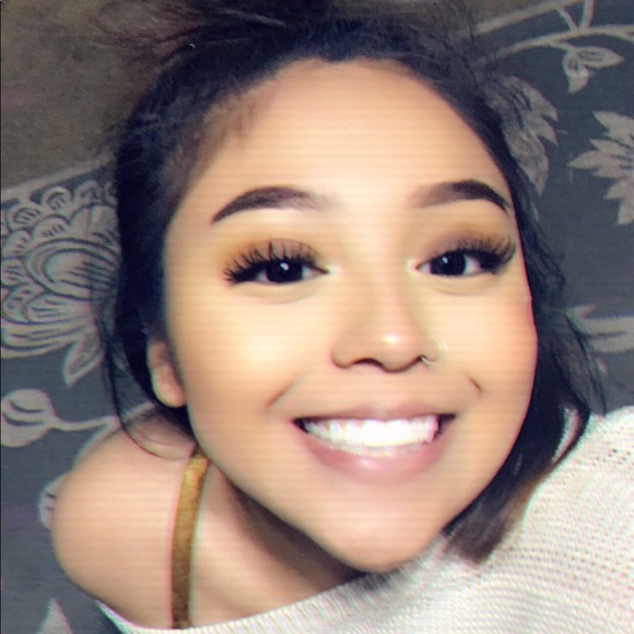 Meet your Posher, Kathy - Picture 2 of 2